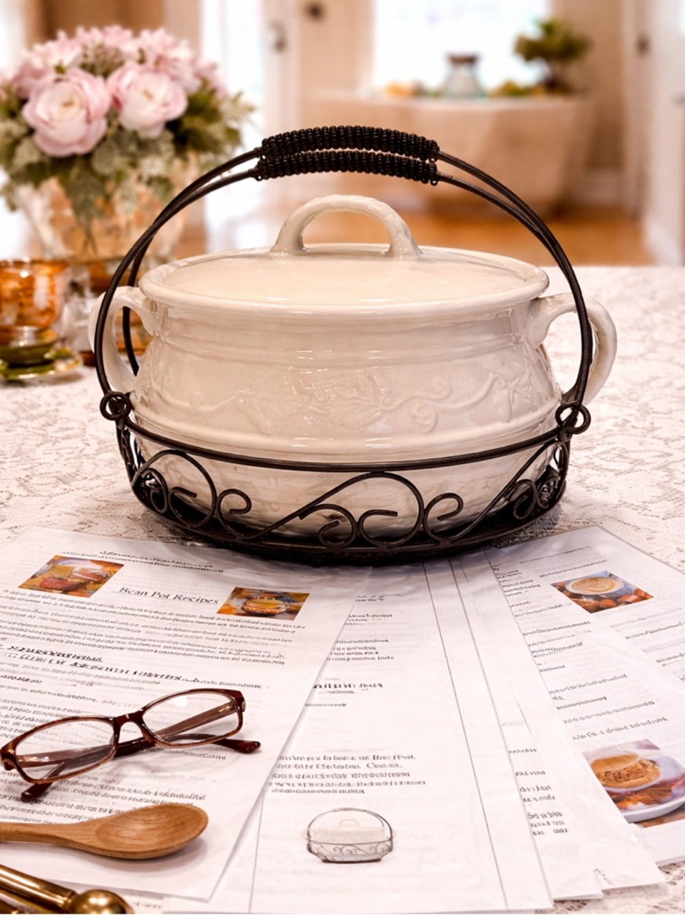 Home & Garden Party Bean Pot Stoneware Collection To Include Carrier & Recipes